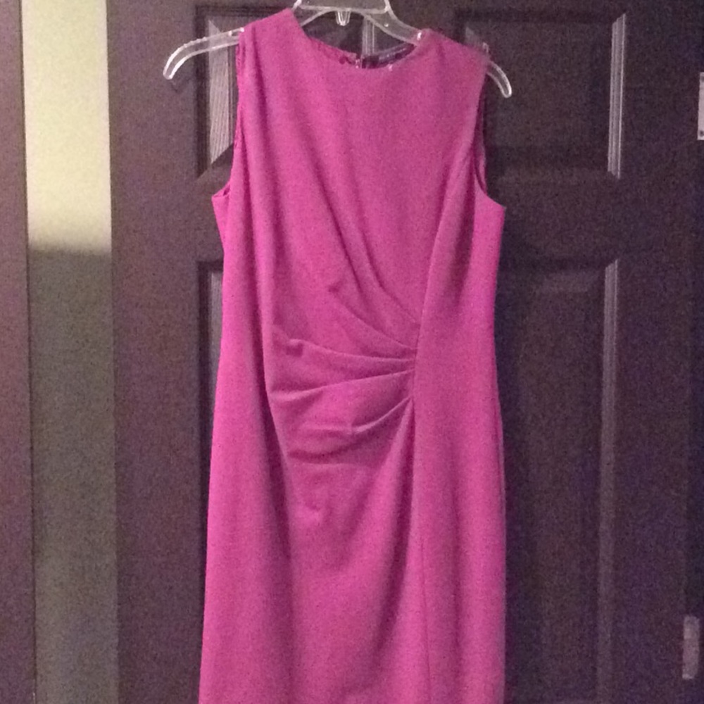 Elie Tahari dress, Fitted, Stretch, sleeveless, Size 8